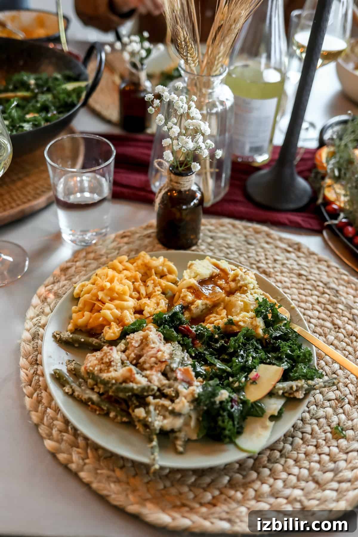Thanksgiving Menu 2021: Your Complete Holiday Recipe Guide 12 plate of thanksgiving dinner food