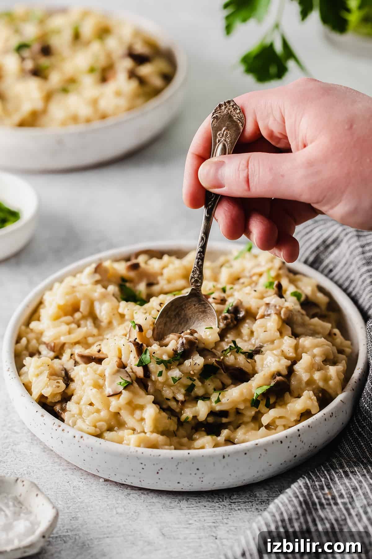 Serve this Instant pot risotto as a main dish or side dish.