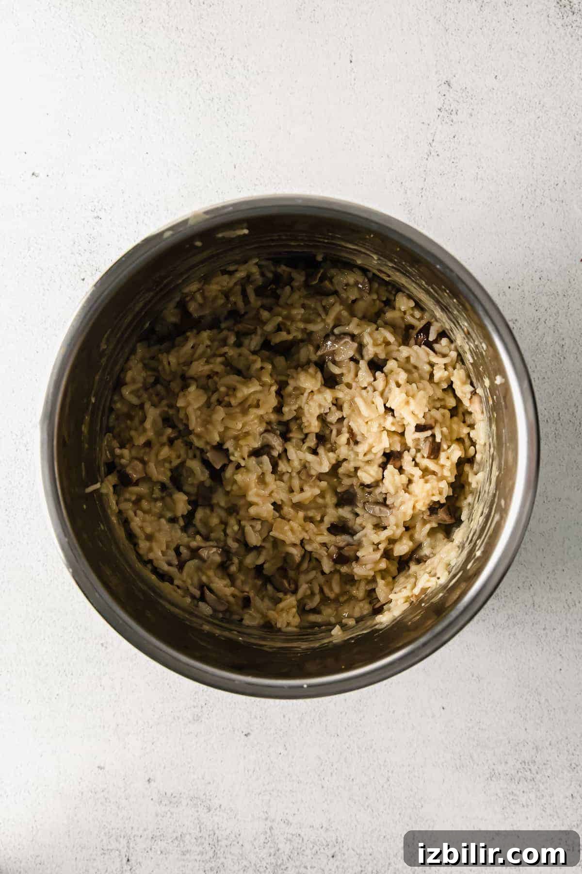 Creamy instant pot risotto served on a plate.