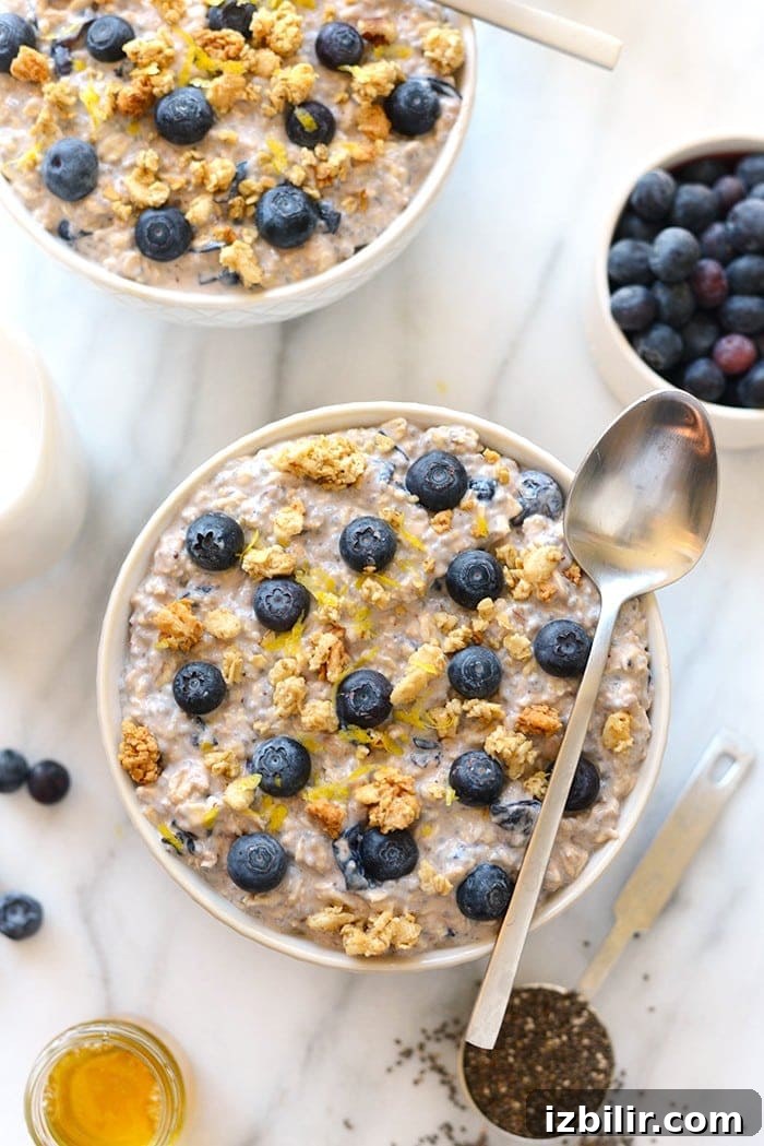 bowl of overnight oats blueberry