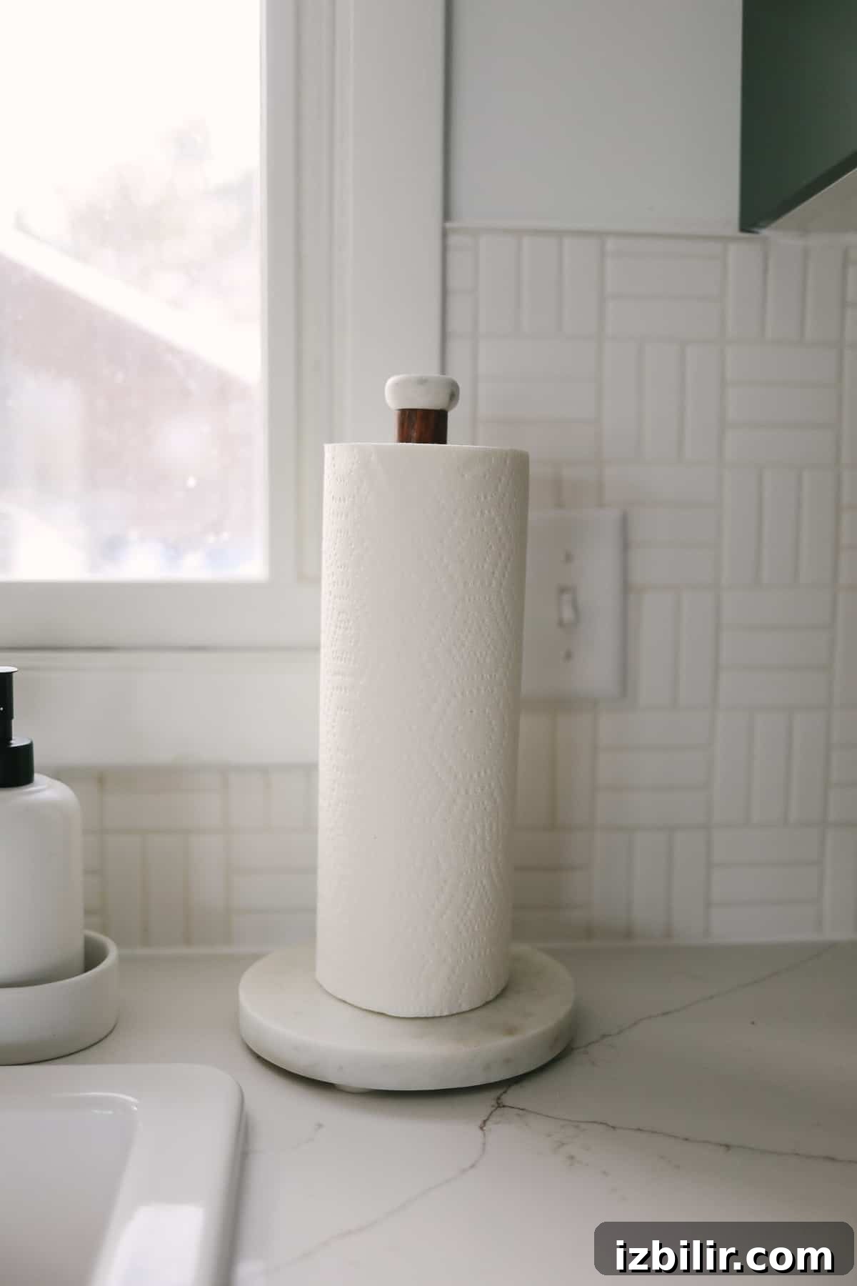 tile backsplash paper towel holder