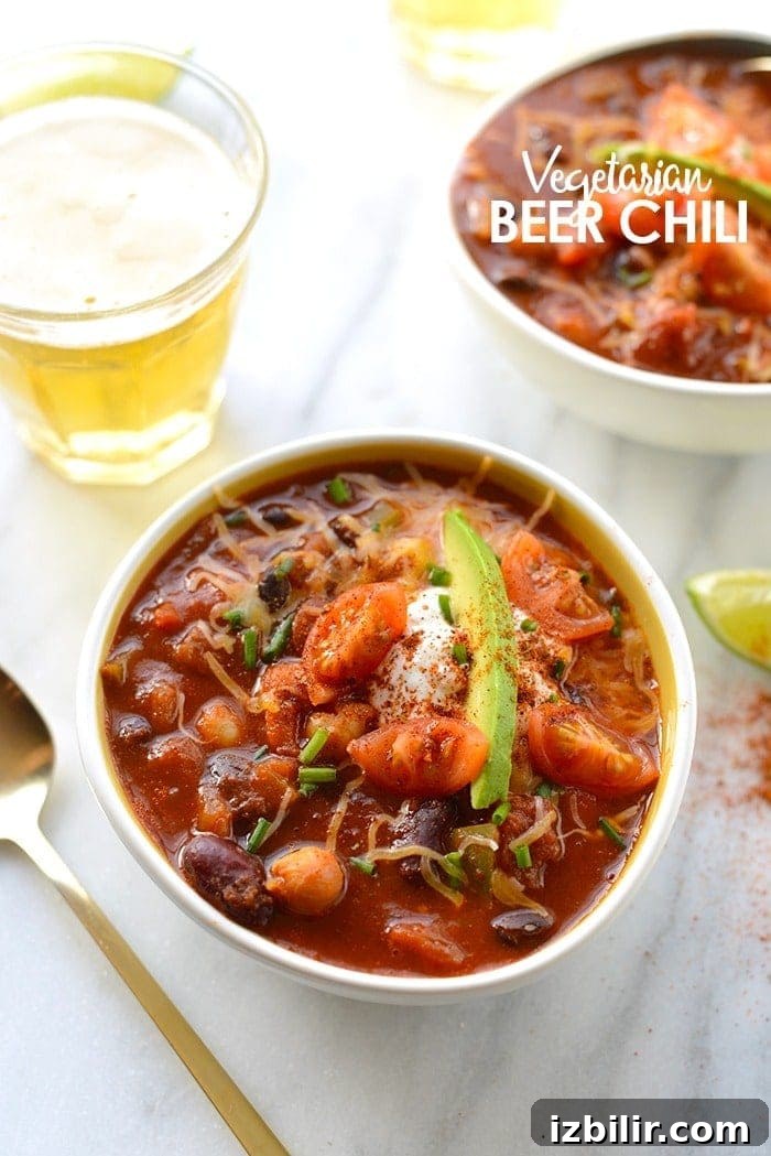 Vegetarian beer chili in a bowl Vegetarian beer chili in a bowl