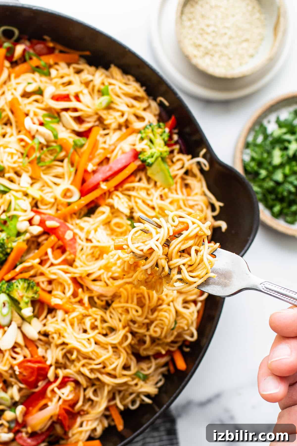 Sesame peanut noodles in dish.