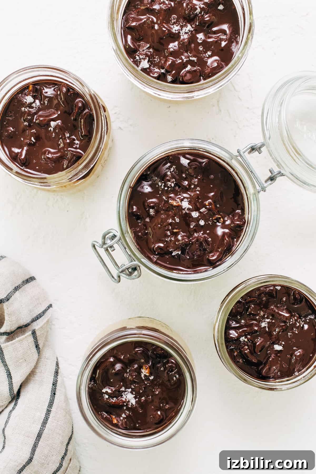 Pumpkin mousse in mason jars.