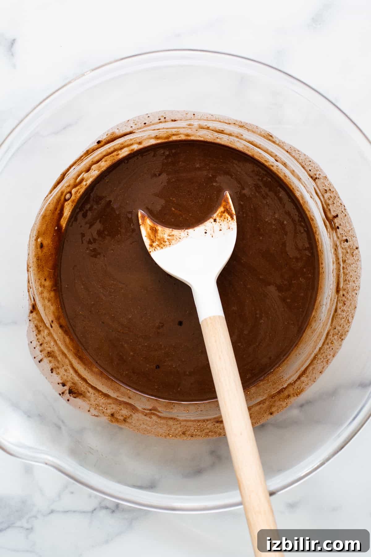 No-Bake Peppermint Freezer Fudge Recipe 5 Melted freezer fudge in a bowl.