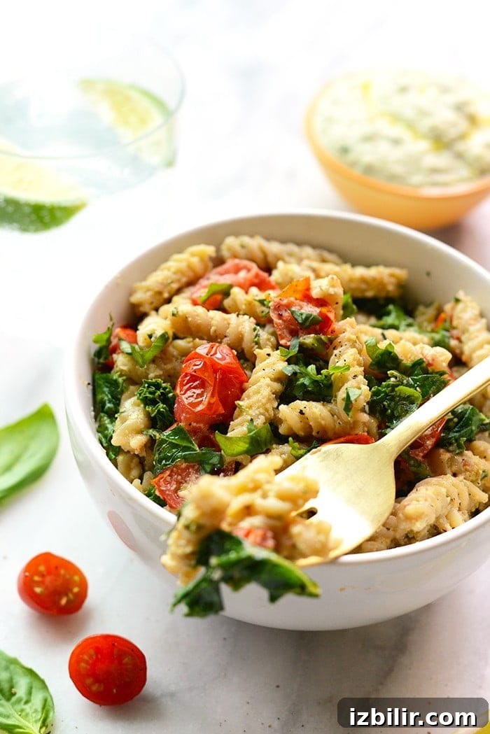 Creamy Cashew Pasta with Tomatoes and Kale 3 Looking to mix up your pasta dish? Make this delicious Creamy Vegan Pasta with Sautéed Kale, and Tomatoes.