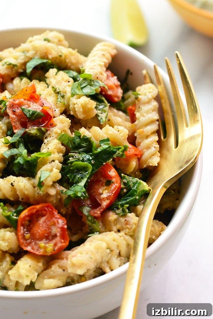 Creamy Cashew Pasta with Tomatoes and Kale 5 Looking to mix up your pasta dish? Make this delicious Creamy Vegan Pasta with Sautéed Kale, and Tomatoes.
