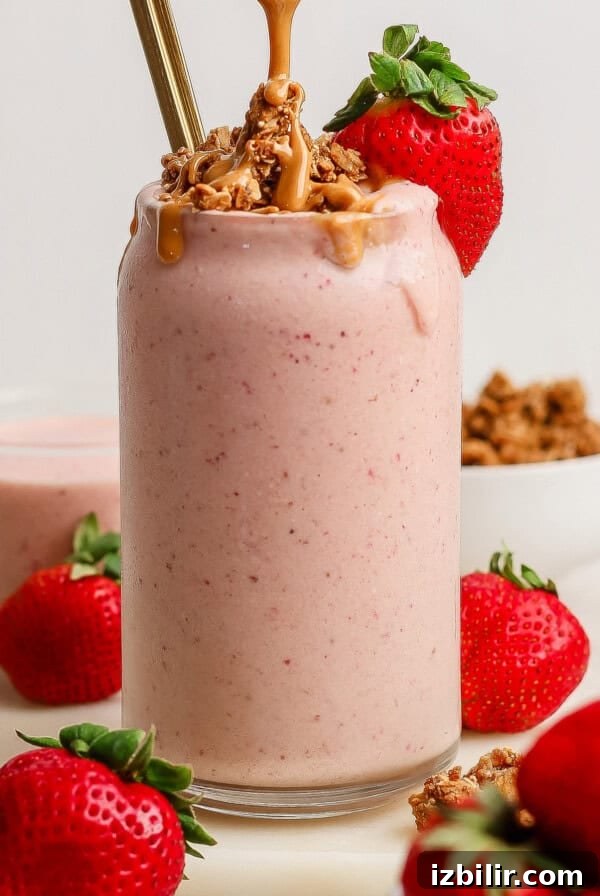 Strawberry smoothie with granola