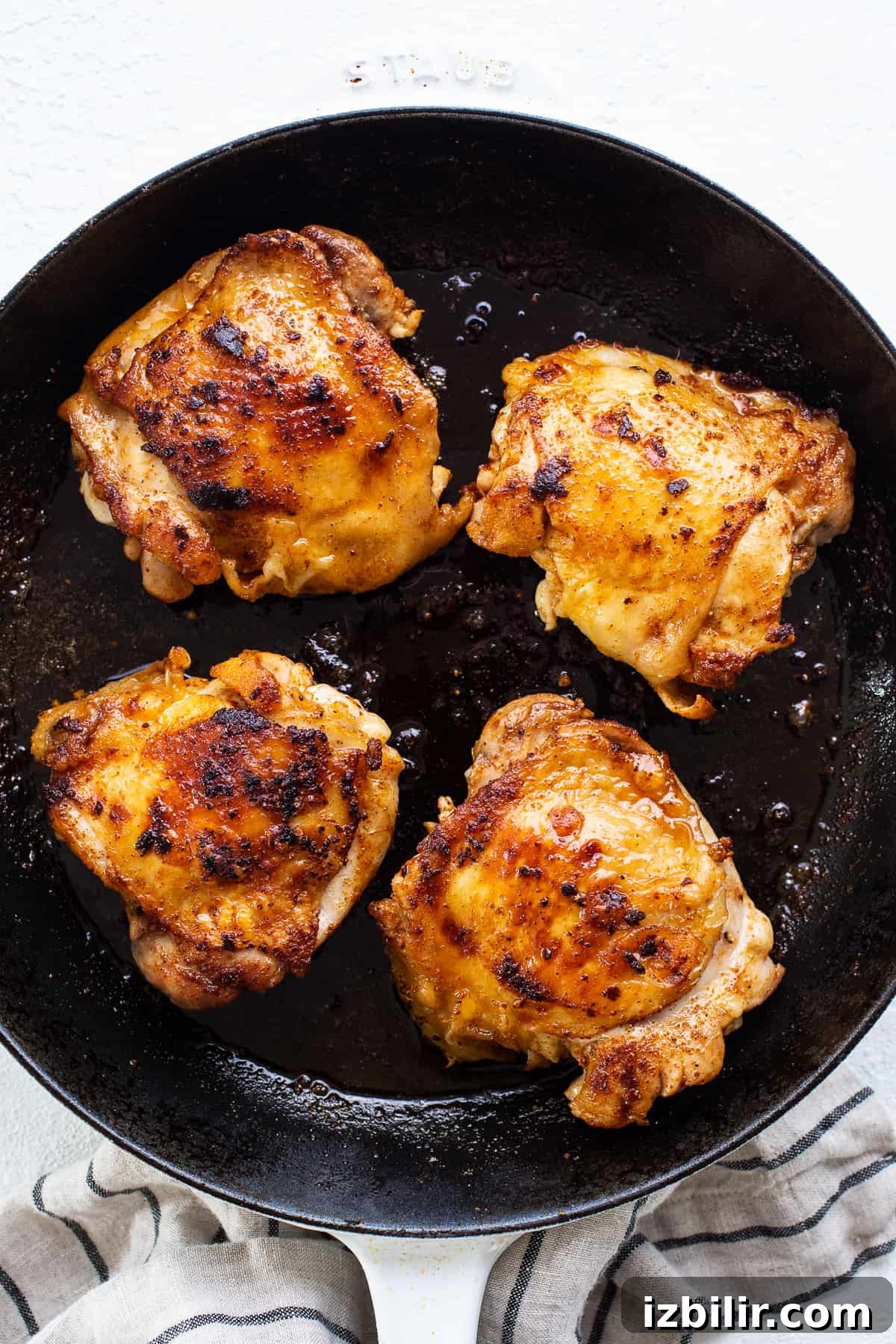 Crispy Cast-Iron Skillet Chicken Thighs 5 Crispy chicken thighs plated