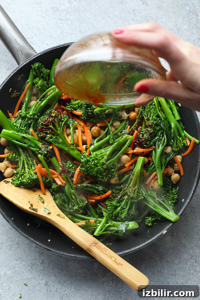 Spicy Kung Pao Quinoa Bowls with Crispy Tofu and Peanuts 4 These Vegetarian Kung Pao Quinoa Bowls are the perfect meal prep recipe to make so you can enjoy a healthy lunch or dinner the entire week!