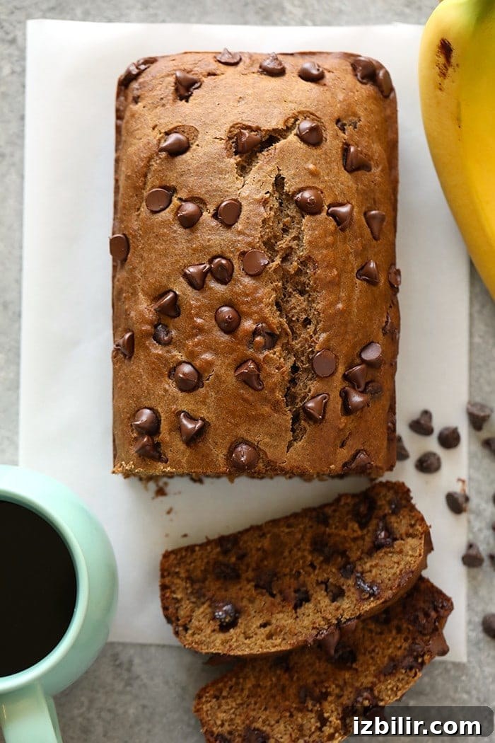 Moist Banana Bread with Coconut Oil 4 Sliced banana bread with chocolate chips