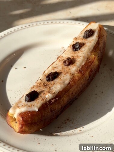 Canoas de Leche Poleada - Salvadoran plantain boats with custard