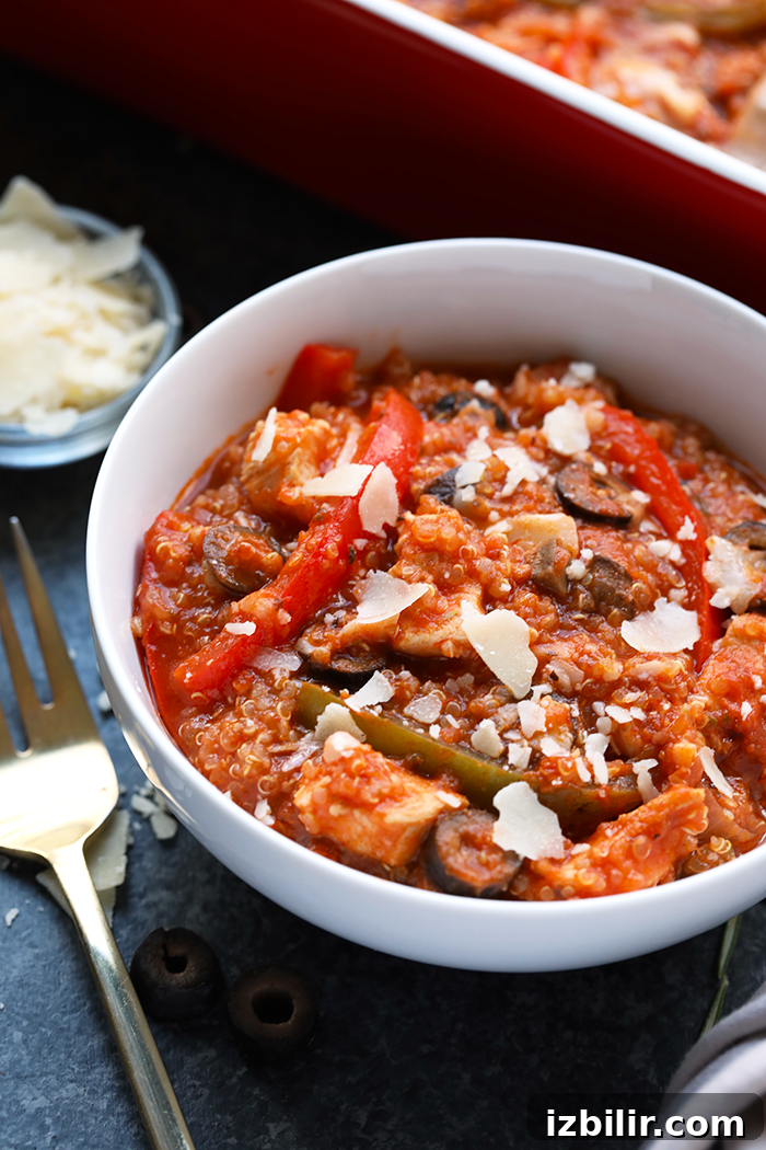 One-Pan Chicken Cacciatore Quinoa Casserole 2 Try this Meal-Prep Chicken Cacciatore Quinoa Bake for dinner this week. It has all of the delicious flavors and ingredients of traditional chicken cacciatore, but with a healthy and quick twist!