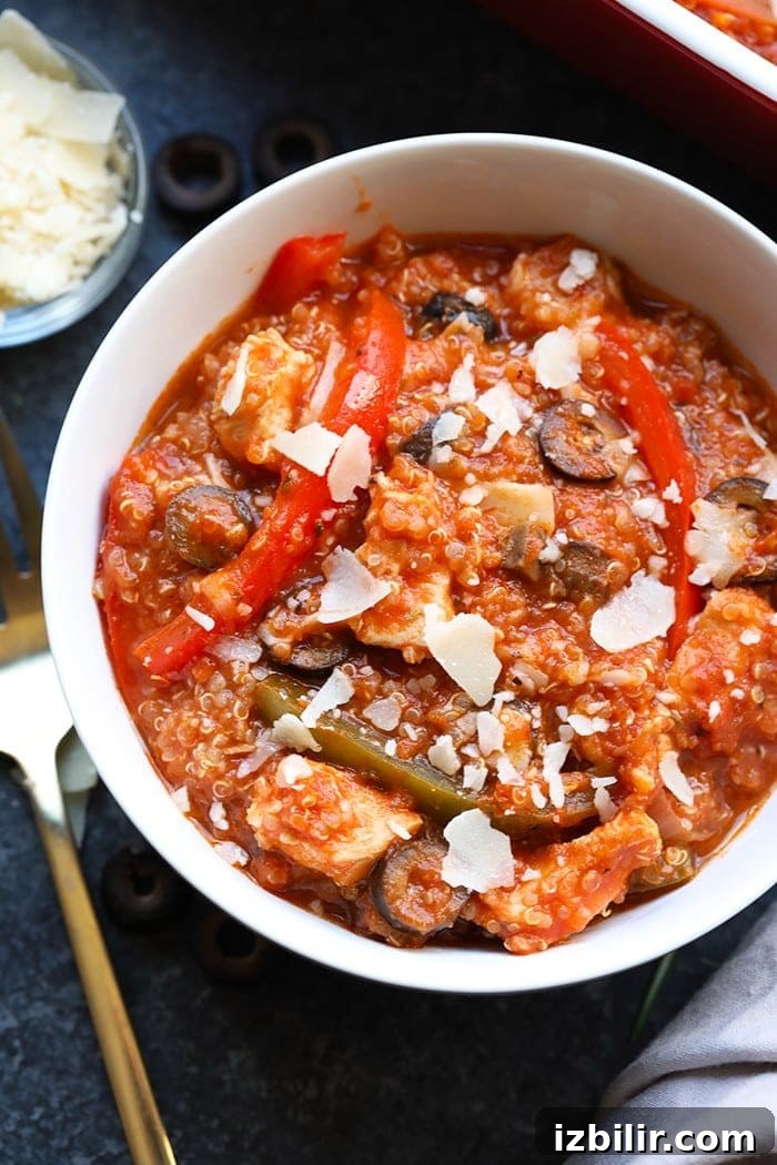 One-Pan Chicken Cacciatore Quinoa Casserole 5 Try this Meal-Prep Chicken Cacciatore Quinoa Bake for dinner this week! It has all of the delicious flavors and ingredients of traditional chicken cacciatore, but with a healthy and quick twist!