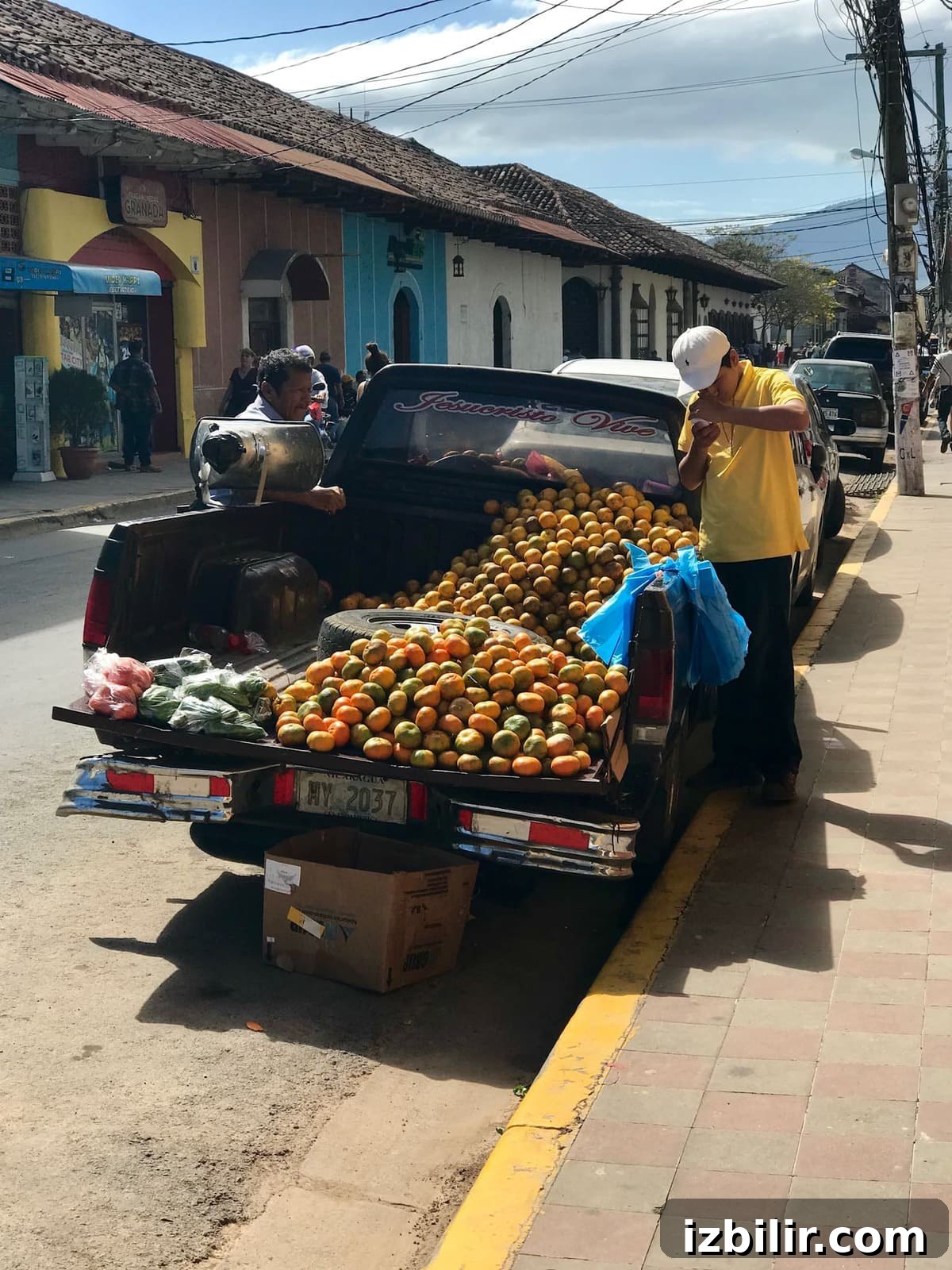 Here is a three-day guide to Granada, Nicaragua! Truck full of oranges.