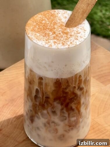 Iced Salvadoran Horchata Latte