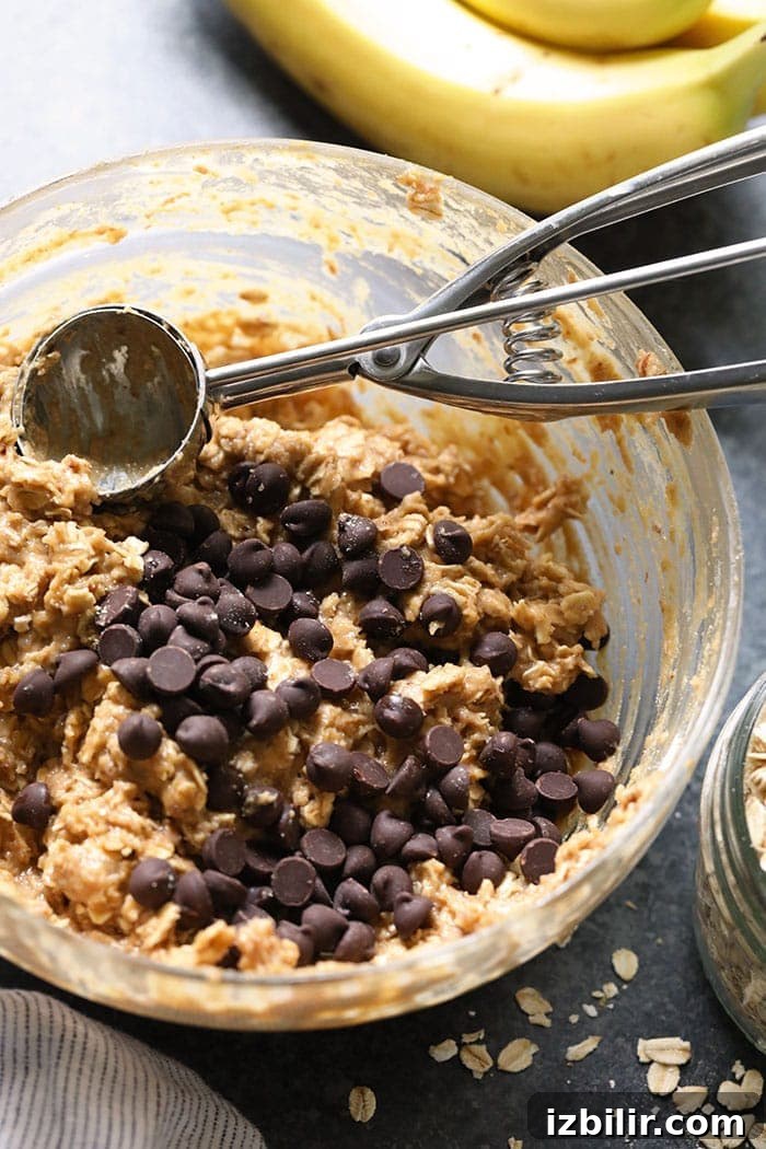 Meal-prep these vegan cookies for breakfast this week! You can't beat this peanut butter banana combo. Photo of cookie dough