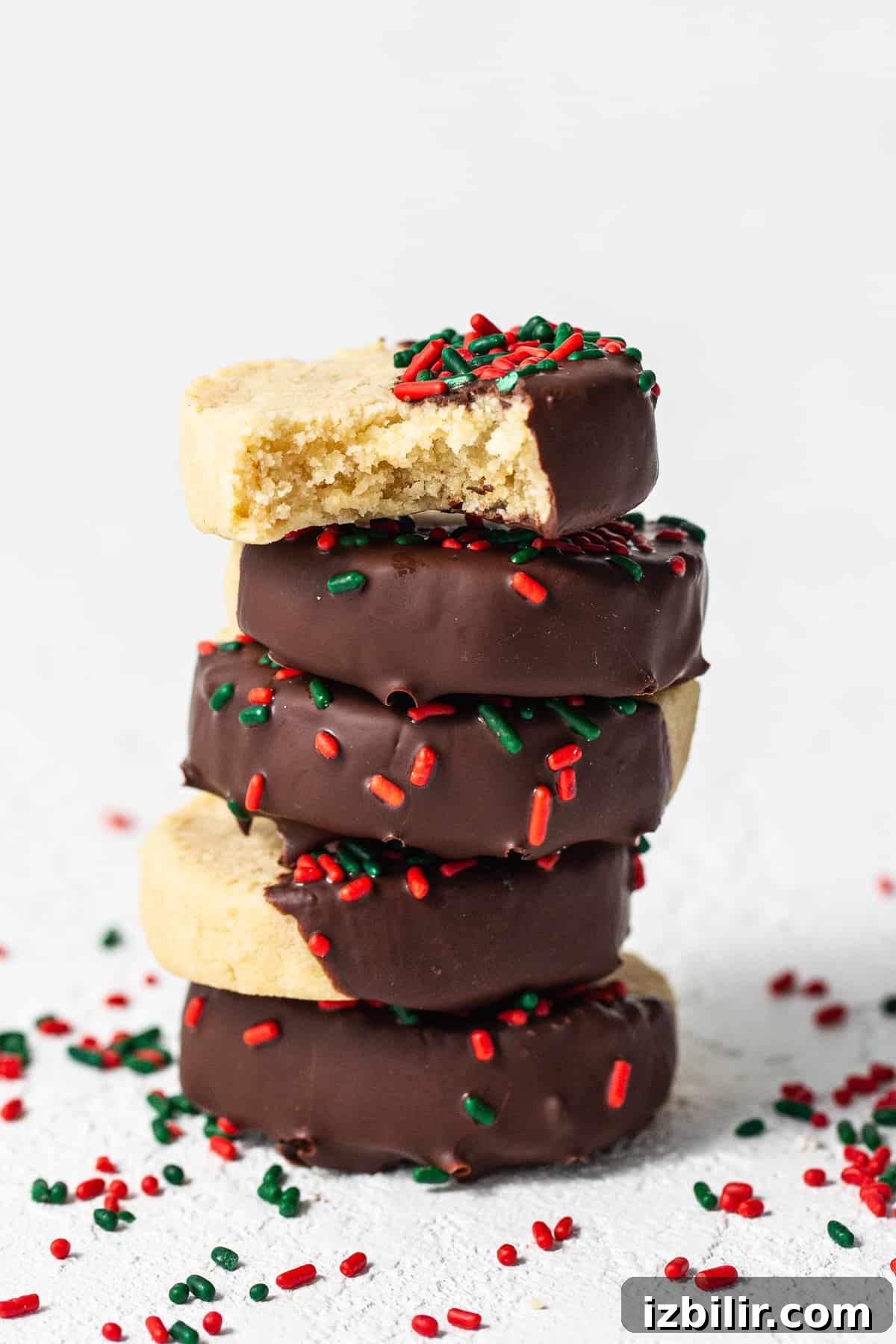 Almond Flour Shortbread Cookies Recipe 7 Stacked almond flour cookies.