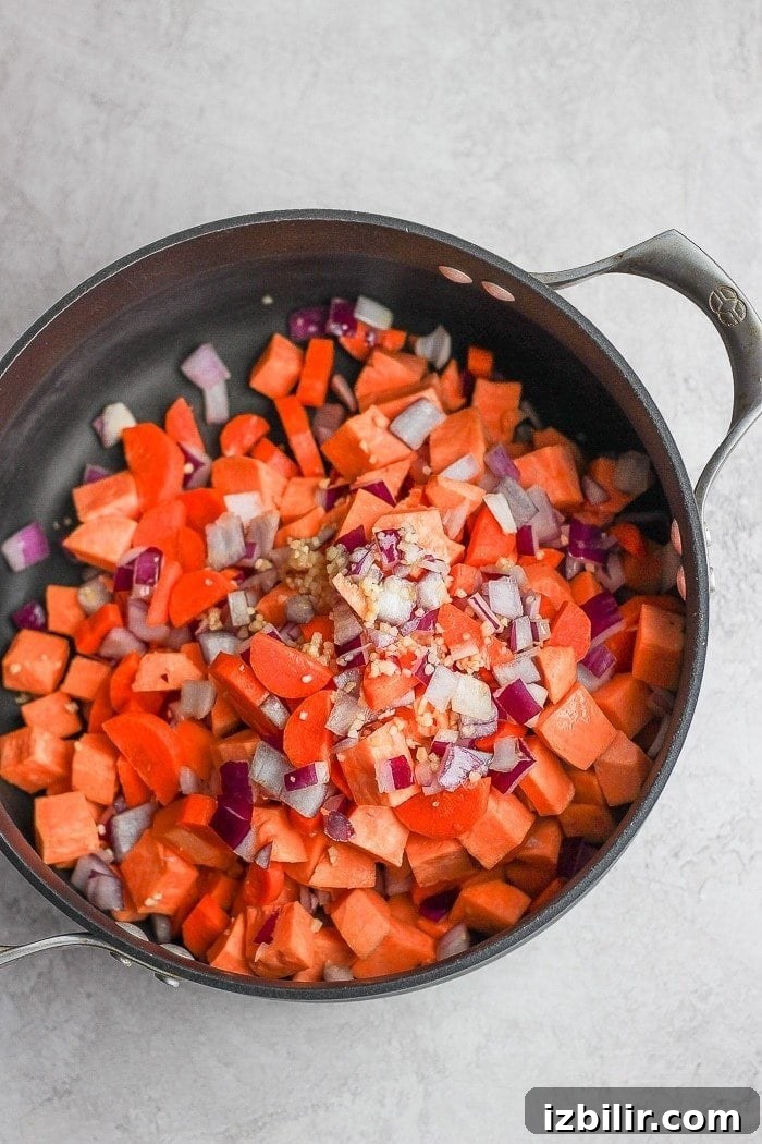 One-Pot Golden Chicken Curry Soup Recipe 3 Pot of curry chicken soup