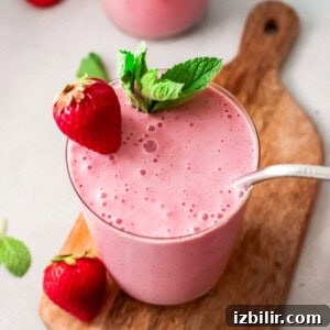 Creamy Strawberry Banana Smoothie Recipe 3 smoothie in glass