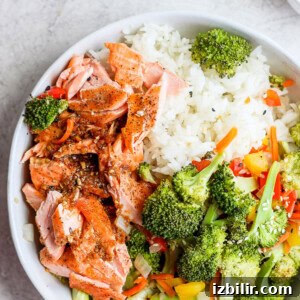Homemade Everything Bagel Seasoning Recipe 6 sheet pan salmon stir fry in a bowl
