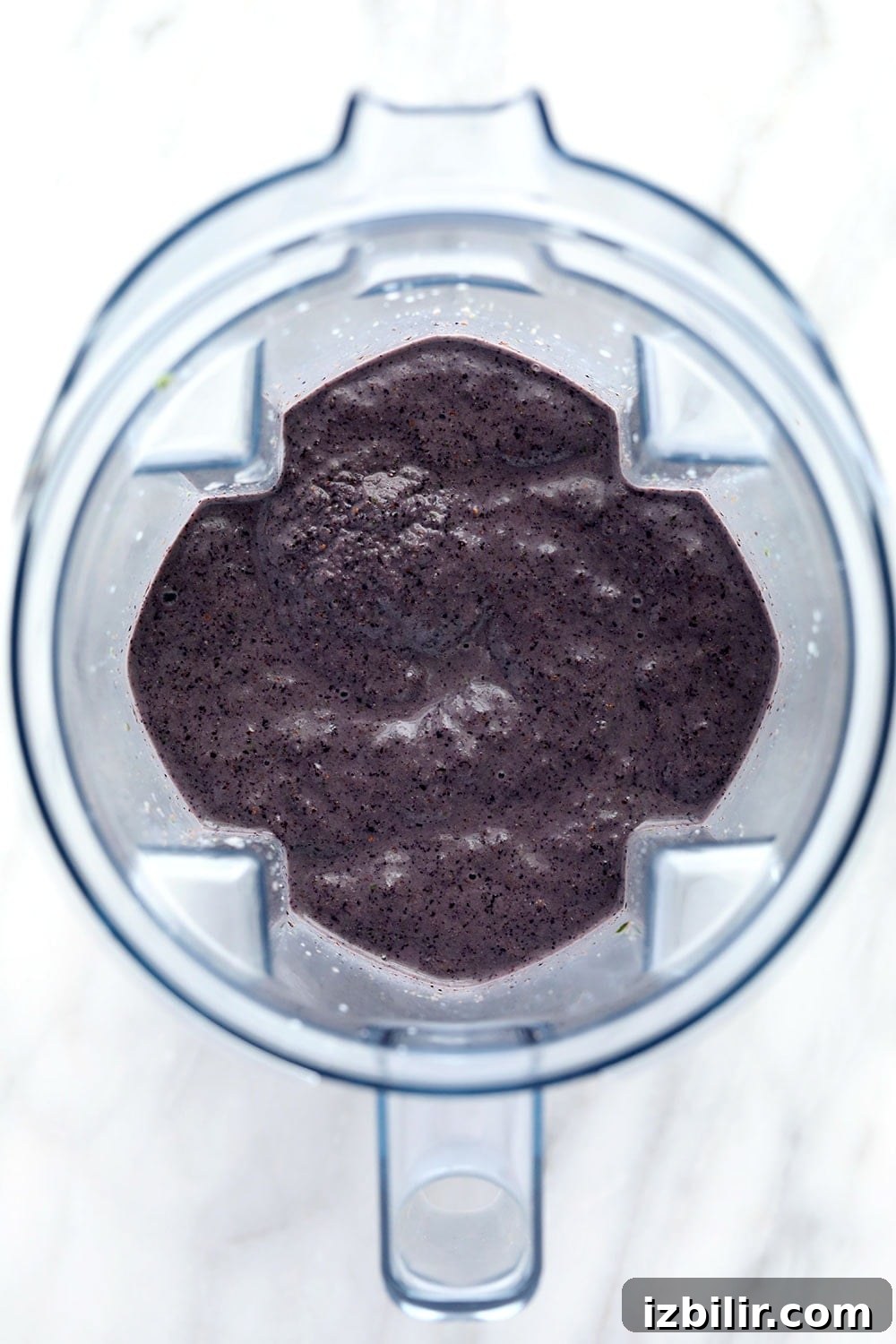 Blended blueberry superfood smoothie Blended blueberry superfood smoothie.