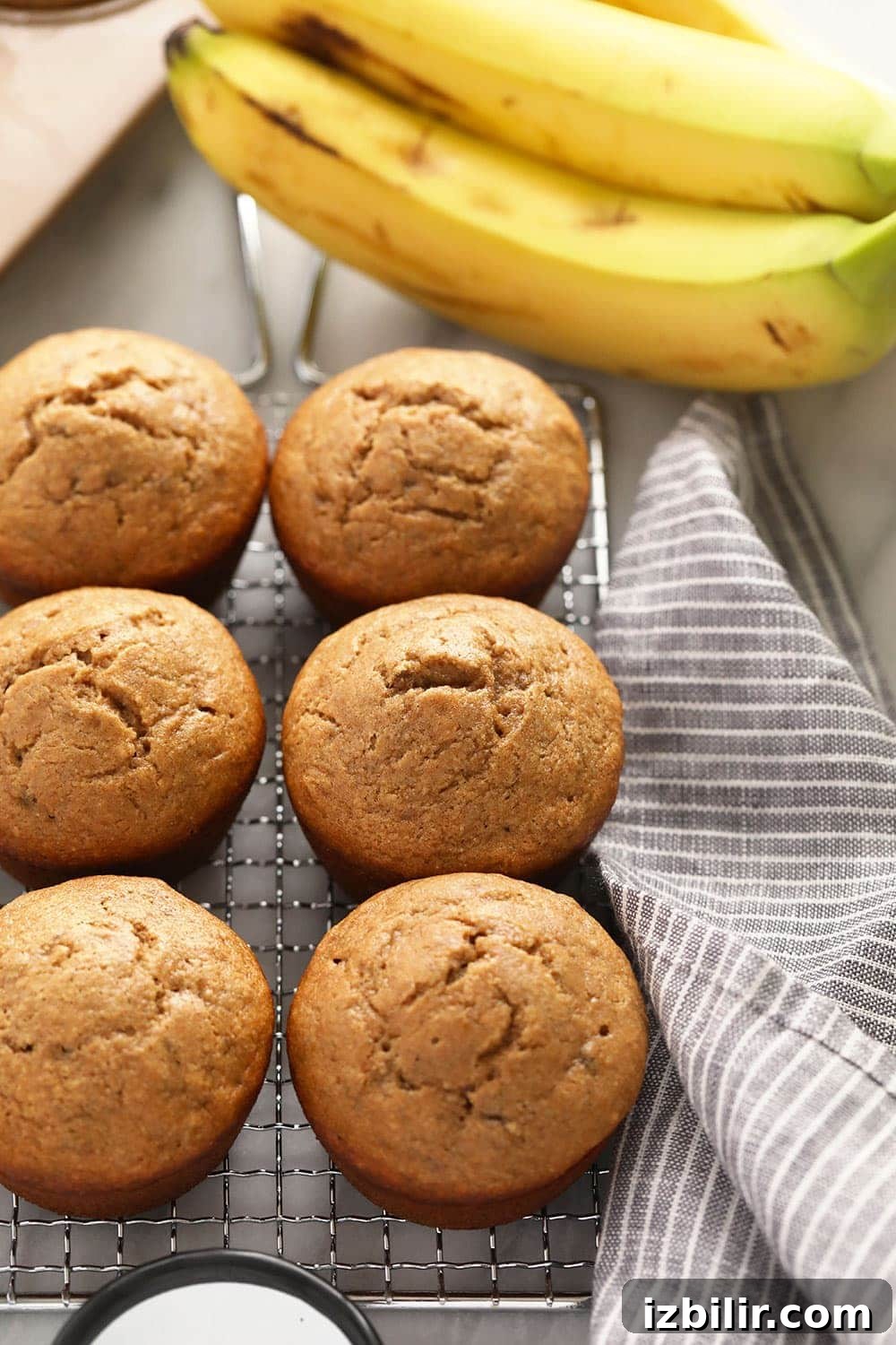 healthy banana muffins
