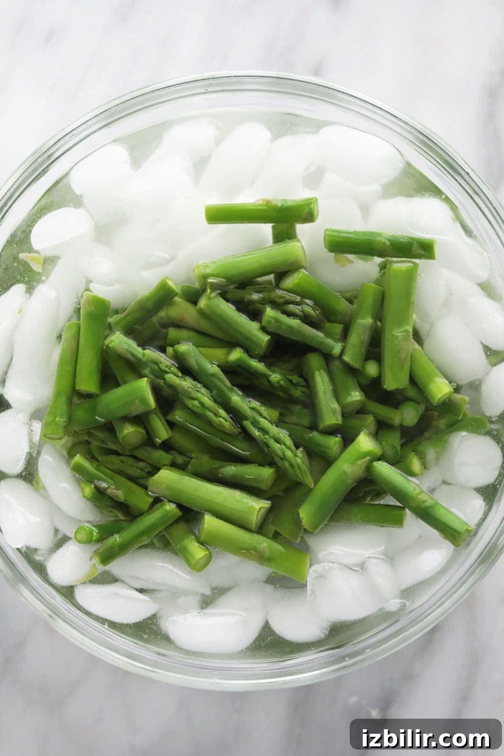 Blanching the asparagus 