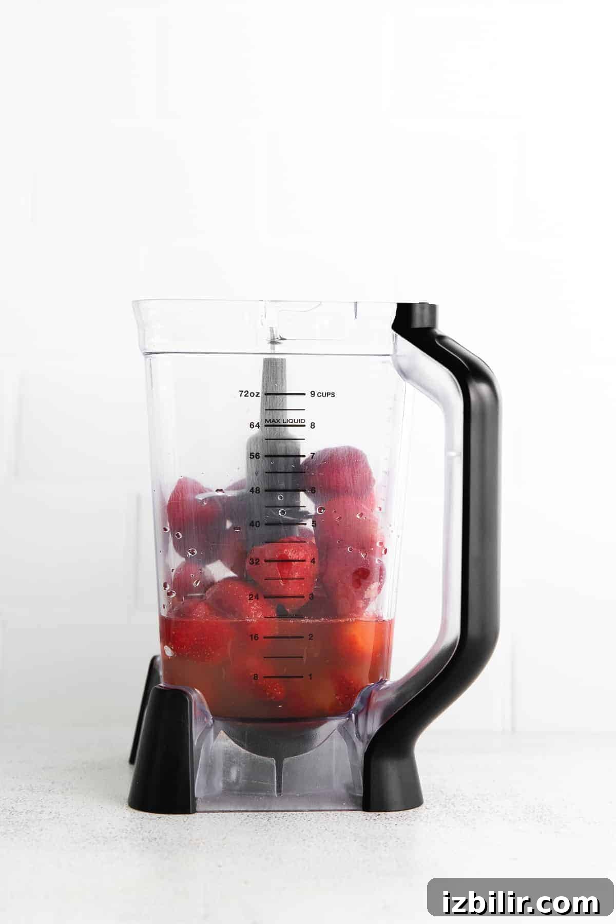 Strawberries and rum in blender strawberries and rum in blender