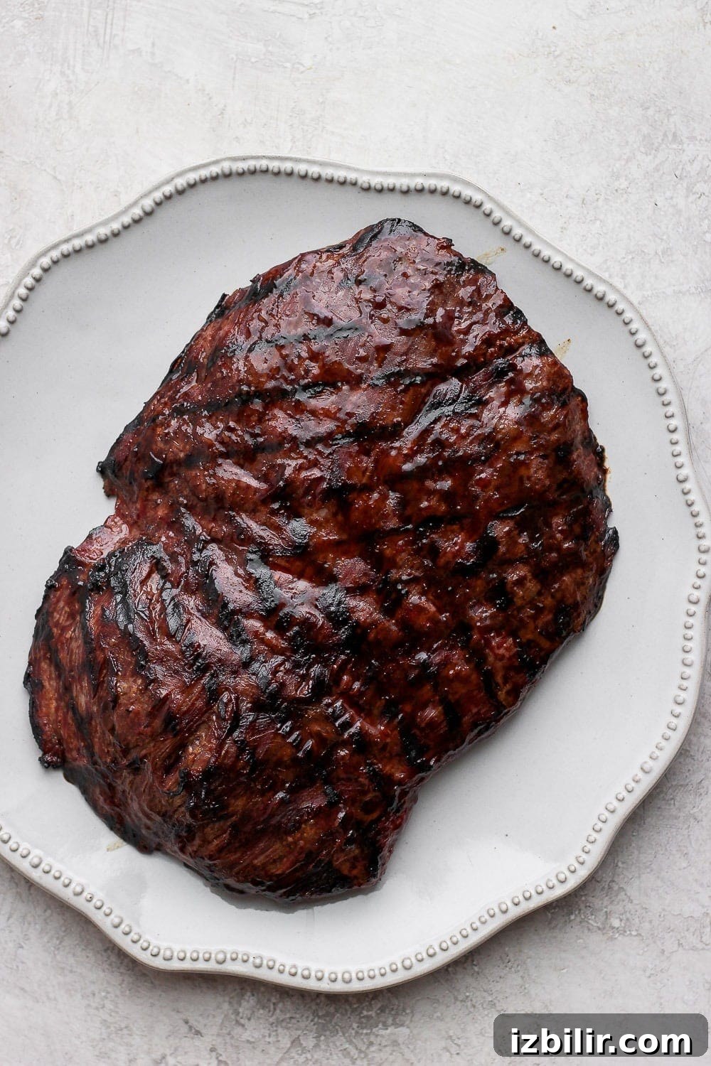 Grilled flank steak on a plate!
