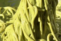 Peruvian Tallarines Verdes: Basil and Spinach Pasta